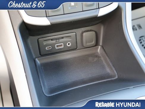 Used 2023 GMC Terrain SLT w/ Infotainment Package II AWD/4WD image 37