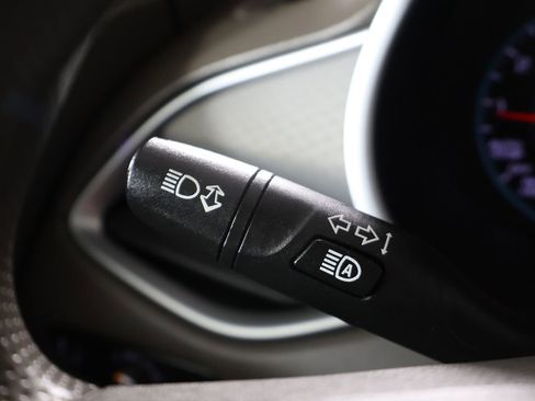 Used 2023 Chevrolet Malibu LT FWD image 35