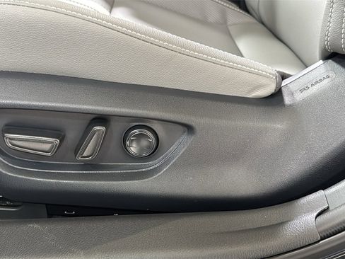 New 2026 Toyota Camry SE image 14