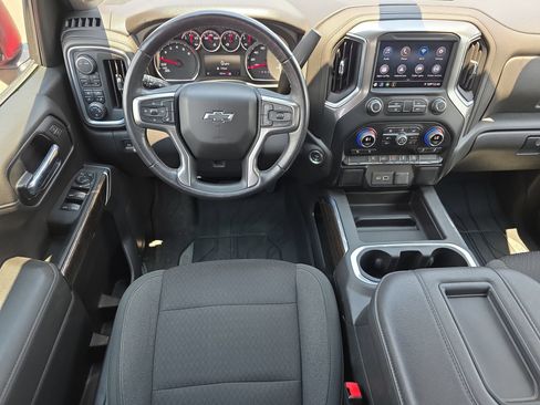 Used 2022 Chevrolet Silverado 1500 RST AWD/4WD image 12