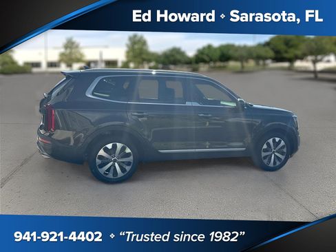 Used 2021 Kia Telluride S AWD/4WD image 1