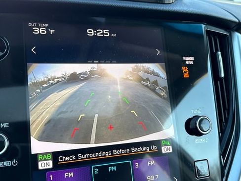 Used 2022 Subaru Outback Limited image 17