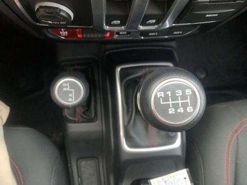 Used 2018 Jeep Wrangler Rubicon image 22