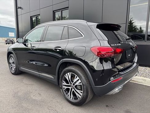 Certified 2025 Mercedes-Benz GLA 250 4MATIC image 4