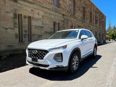 Used 2020 Hyundai Santa Fe SEL FWD image 6