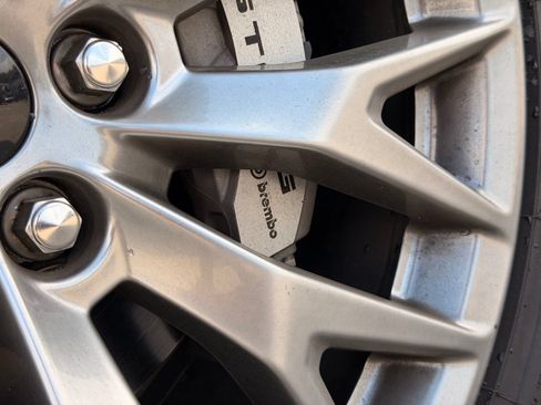 Used 2024 Ford Mustang GT Premium RWD image 11