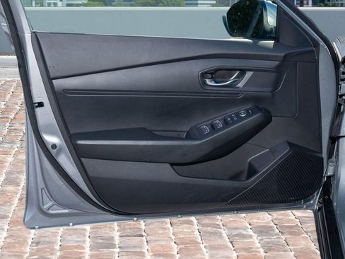 Used 2024 Honda Accord LX image 10