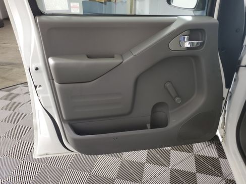 Used 2016 Nissan Frontier S RWD image 25