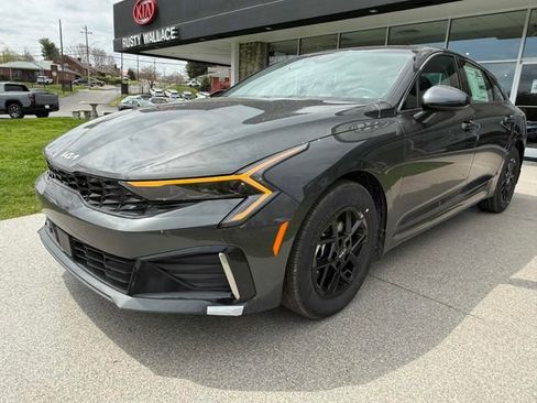 New 2026 Kia K5 LXS image 9