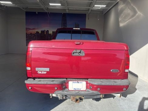 Used 2005 Ford F250 XLT image 7