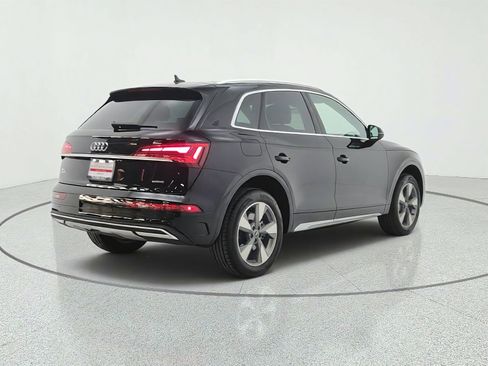 Used 2023 Audi Q5 2.0T Premium Plus w/ Premium Plus Package AWD/4WD image 5
