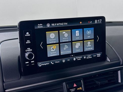 Used 2023 Honda Pilot Touring image 27