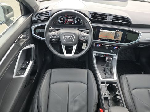 Certified 2022 Audi Q3 2.0T Premium Plus image 19