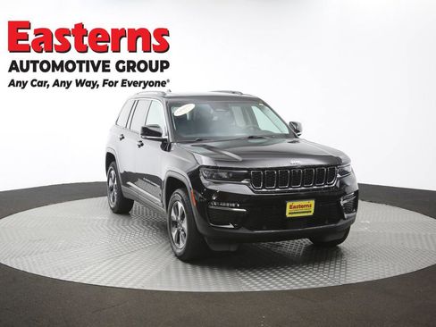 Used 2023 Jeep Grand Cherokee 4WD 4xe w/ Luxury Tech Group II image 54