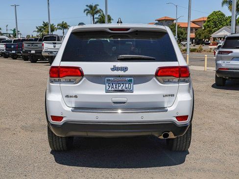 Used 2022 Jeep Grand Cherokee Limited AWD/4WD image 5