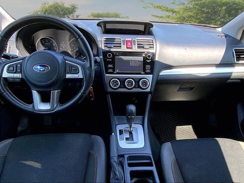 Used 2017 Subaru Crosstrek 2.0i Premium AWD/4WD image 7