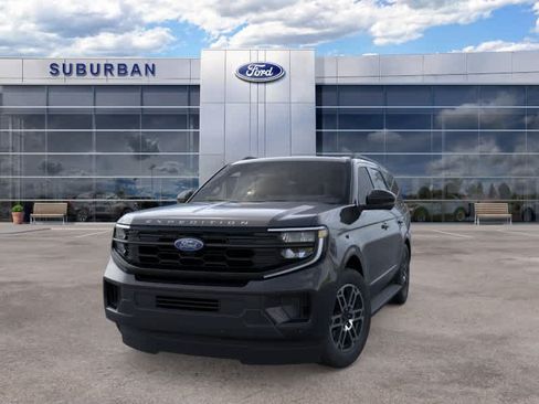 New 2026 Ford Expedition Active AWD/4WD image 2