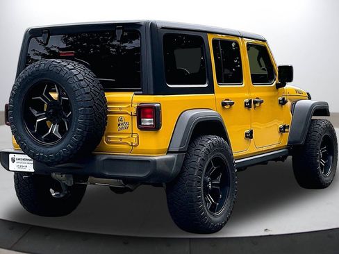 Used 2021 Jeep Wrangler Unlimited Sport AWD/4WD image 9