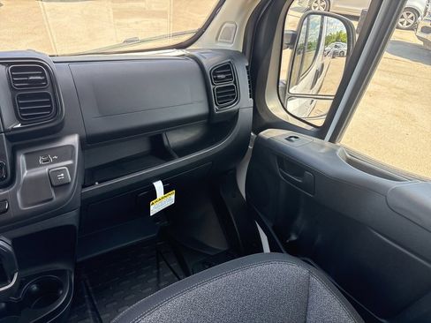 New 2026 RAM ProMaster 2500 w/ Cold Weather Group FWD image 26