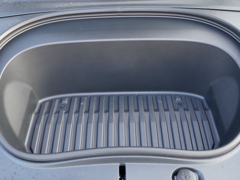 Used 2026 Tesla Model 3 RWD image 11