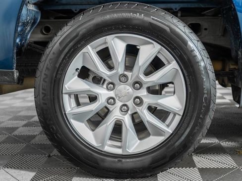 Used 2019 Chevrolet Silverado 1500 Custom w/ Custom Value Package image 16