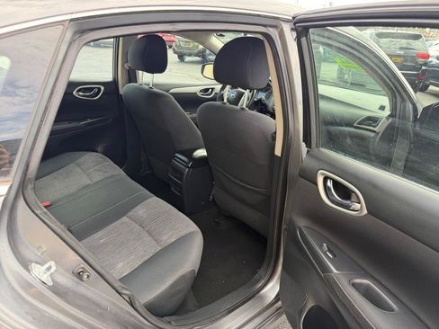 Used 2015 Nissan Sentra SV FWD image 8