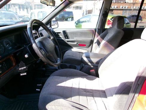 Used 1998 Jeep Grand Cherokee Laredo image 6