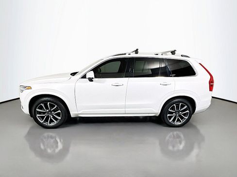 Used 2018 Volvo XC90 T6 Momentum w/ Convenience Package AWD/4WD image 4