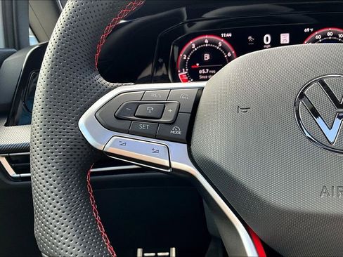 New 2026 Volkswagen GTI SE image 10