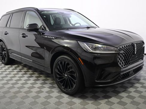 New 2026 Lincoln Aviator Reserve image 8