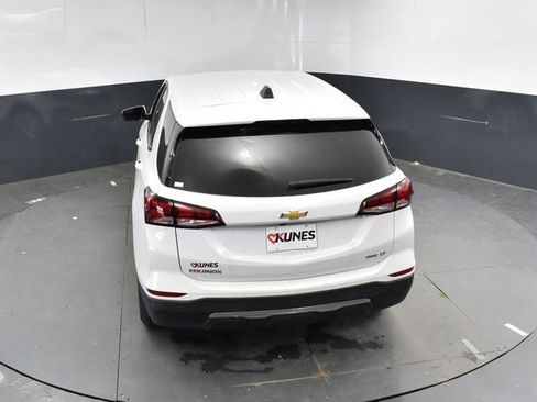 Used 2024 Chevrolet Equinox LT image 38