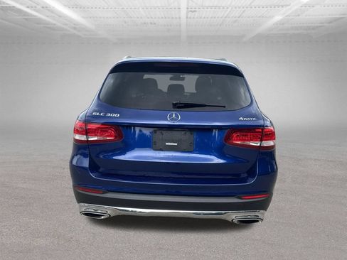 Certified 2019 Mercedes-Benz GLC 300 4MATIC image 4