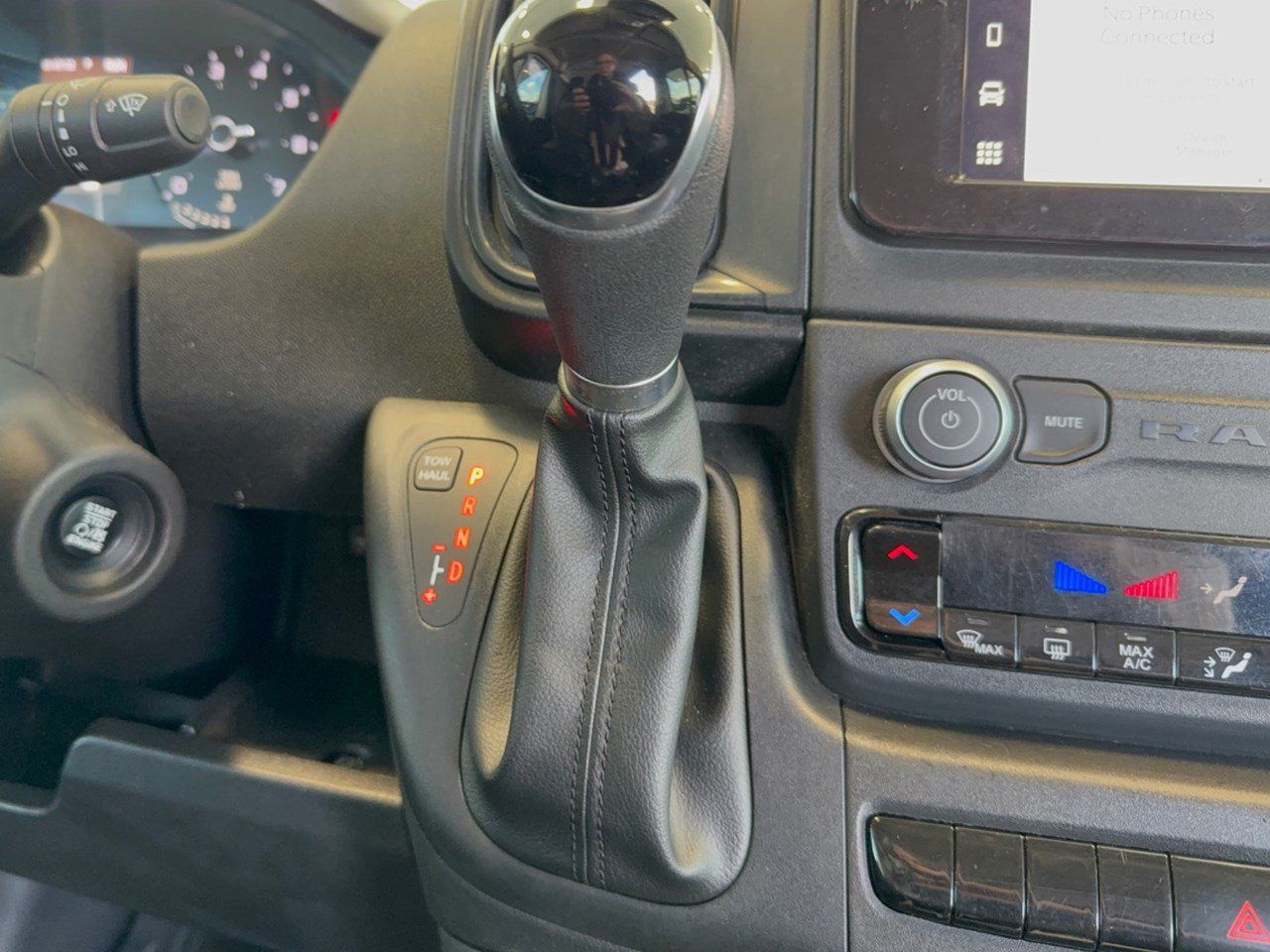Used 2023 RAM ProMaster 3500 FWD image 21