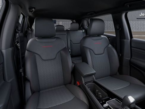 New 2026 Jeep Compass Trailhawk AWD/4WD image 16