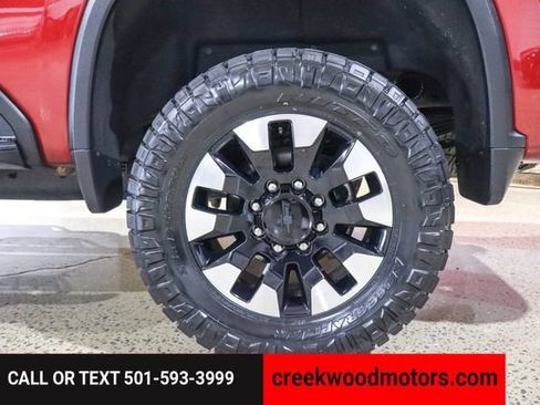 Used 2020 Chevrolet Silverado 2500 LT w/ Texas Edition image 17