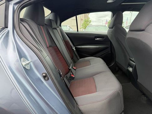 Used 2023 Toyota Corolla SE w/ SE Premium Package FWD image 18