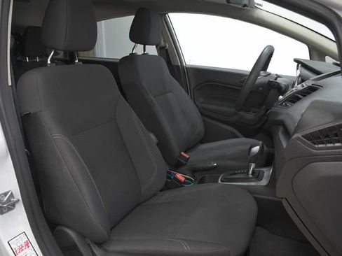 Used 2018 Ford Fiesta SE FWD image 12
