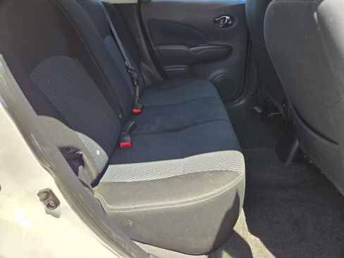 Used 2016 Nissan Versa Note SV FWD image 11