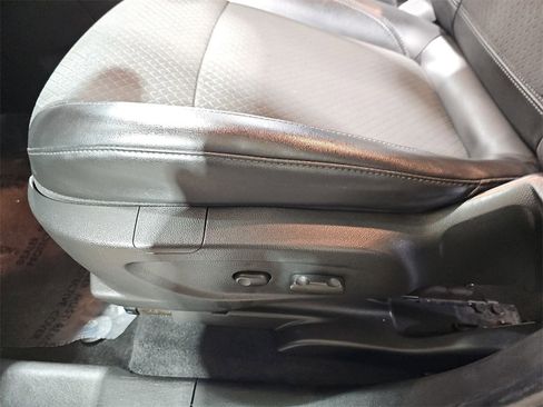 Used 2019 Buick Encore Preferred w/ Safety Package image 33