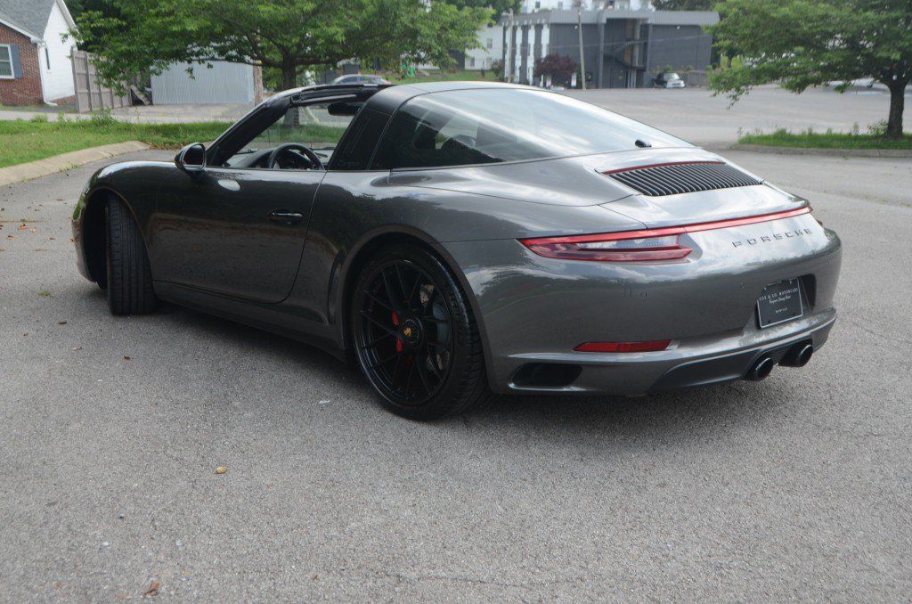 Used 2019 Porsche 911 Targa 4 GTS AWD/4WD image 17