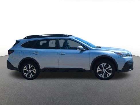 Used 2022 Subaru Outback Limited w/ Popular Package #2 AWD/4WD image 7