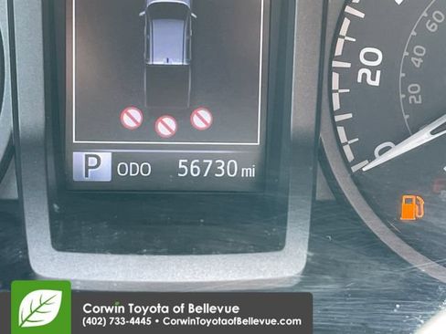 Used 2018 Toyota Tacoma TRD Sport AWD/4WD image 10