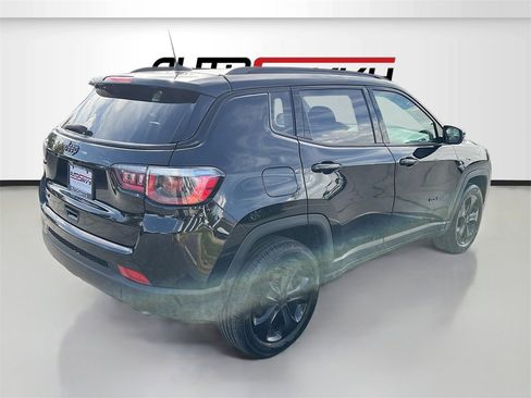 Used 2020 Jeep Compass Latitude image 7