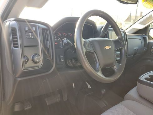 Used 2017 Chevrolet Silverado 2500 W/T w/ WT Convenience Package AWD/4WD image 12