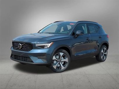 New 2026 Volvo XC40 B5 Core w/ Protection Package Premier