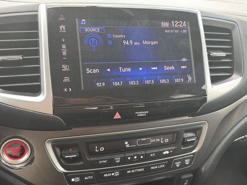Used 2018 Honda Pilot EX-L image 12