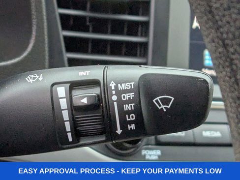 Used 2018 Hyundai Elantra SEL image 37