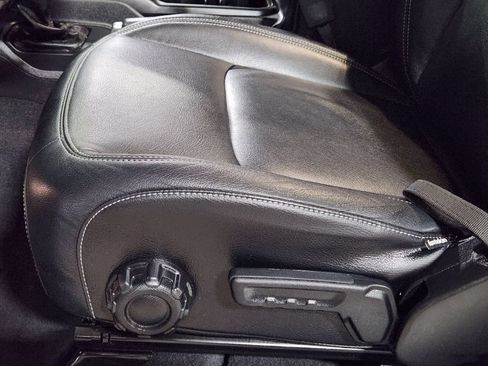 Used 2022 Jeep Wrangler Unlimited Sport AWD/4WD image 42