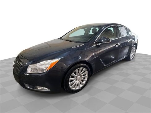 Used 2013 Buick Regal Premium image 1