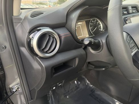 New 2025 Nissan Versa SR w/ Trunk Package image 15